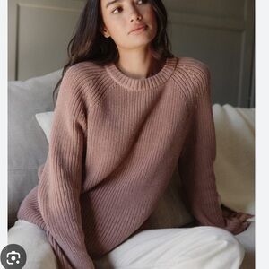 Jenni Kayne Cashmere Fisherman in Rose. Slight pilling on the side as pictured.